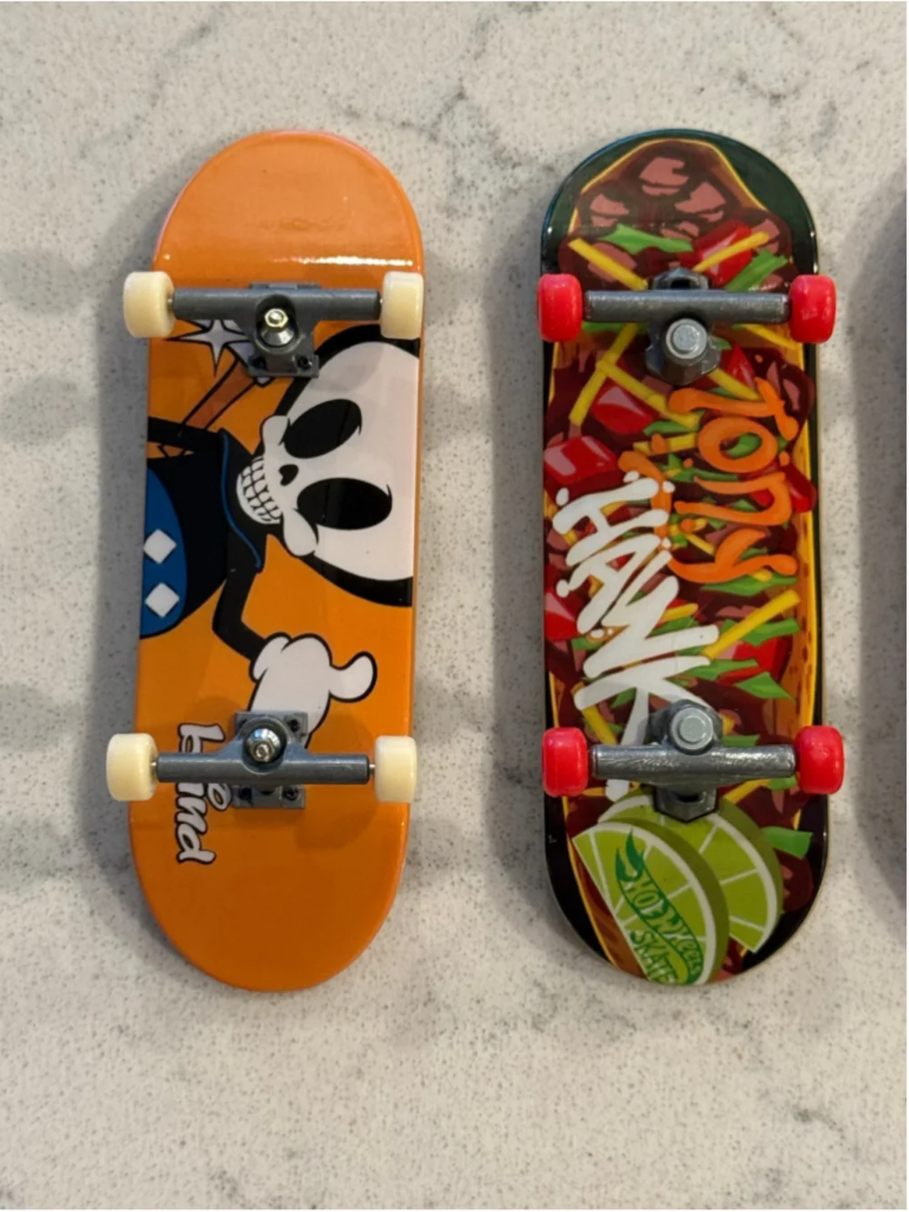 Tech Deck Fingerboard Skateboard Lot - 5 decks - Blind, Santa Cruz, Tony Hawk